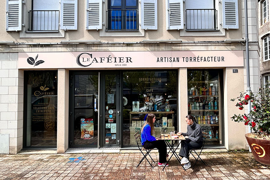 Où trouver Le Caféier ?